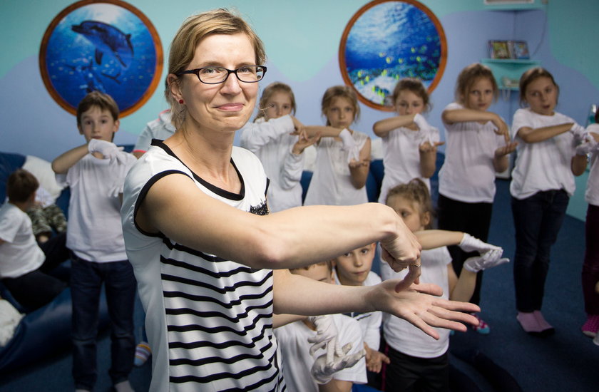 Dzieci w Zespole Szkół w Siewierzu uczą się języka migowego