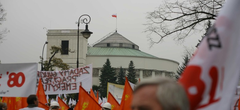 Związkowcy odchodzą z pustymi rękami