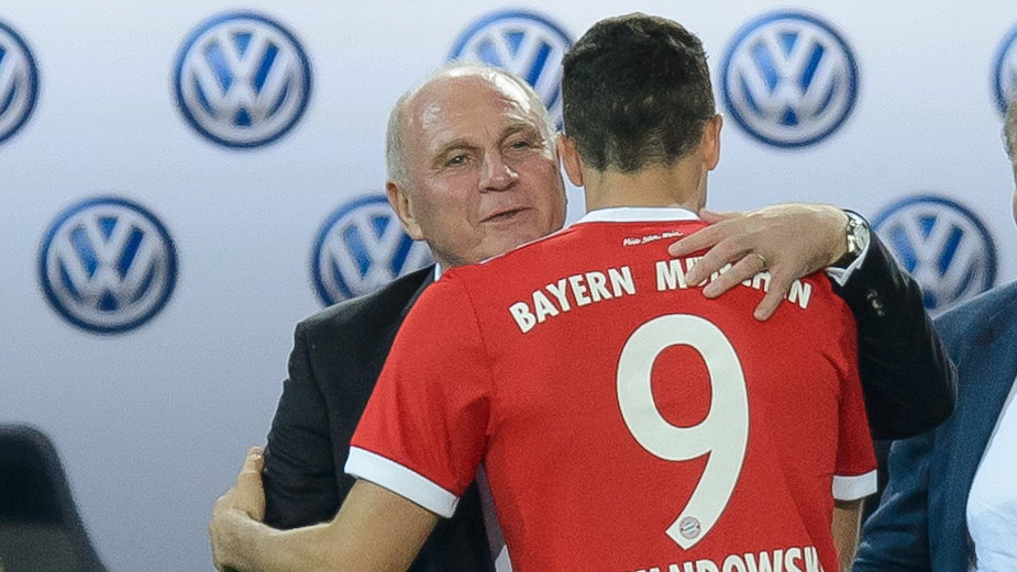 Uli Hoeness i Robert Lewandowski