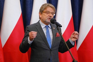 Pinkas: Rekomendujemy, żeby modlić się w domu. Nieobecność na mszy niedzielnej nie będzie grzechem