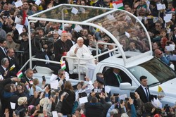 "Rząd Orbana wykorzystał wizytę Franciszka do przykrycia niepopularnych decyzji"