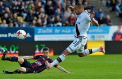 Lotto Ekstraklasa: Nieuznany gol... z rzutu karnego i czerwona kartka w meczu Pogoni z Legią