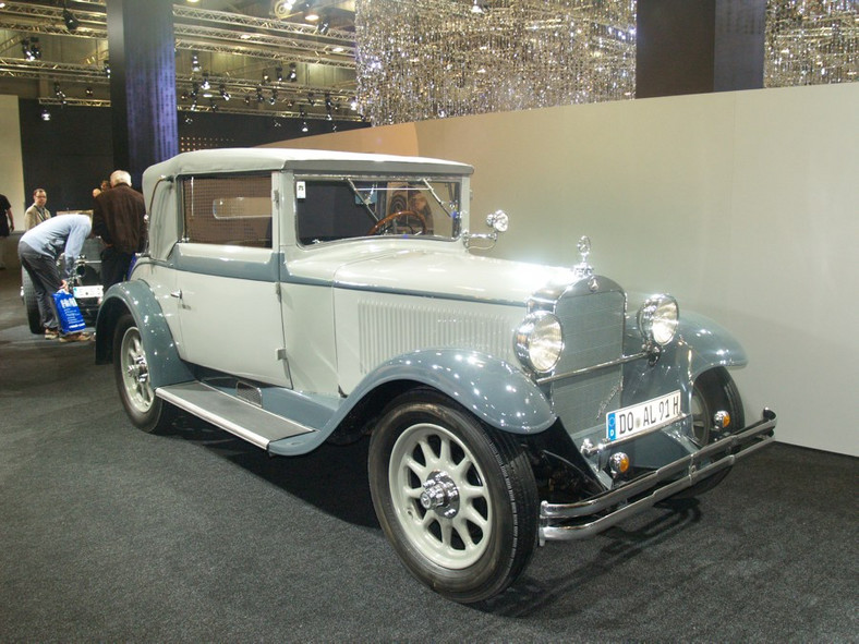 Techno Classica 2011: 2500 oldtimerów i 200 tys. zwiedzających