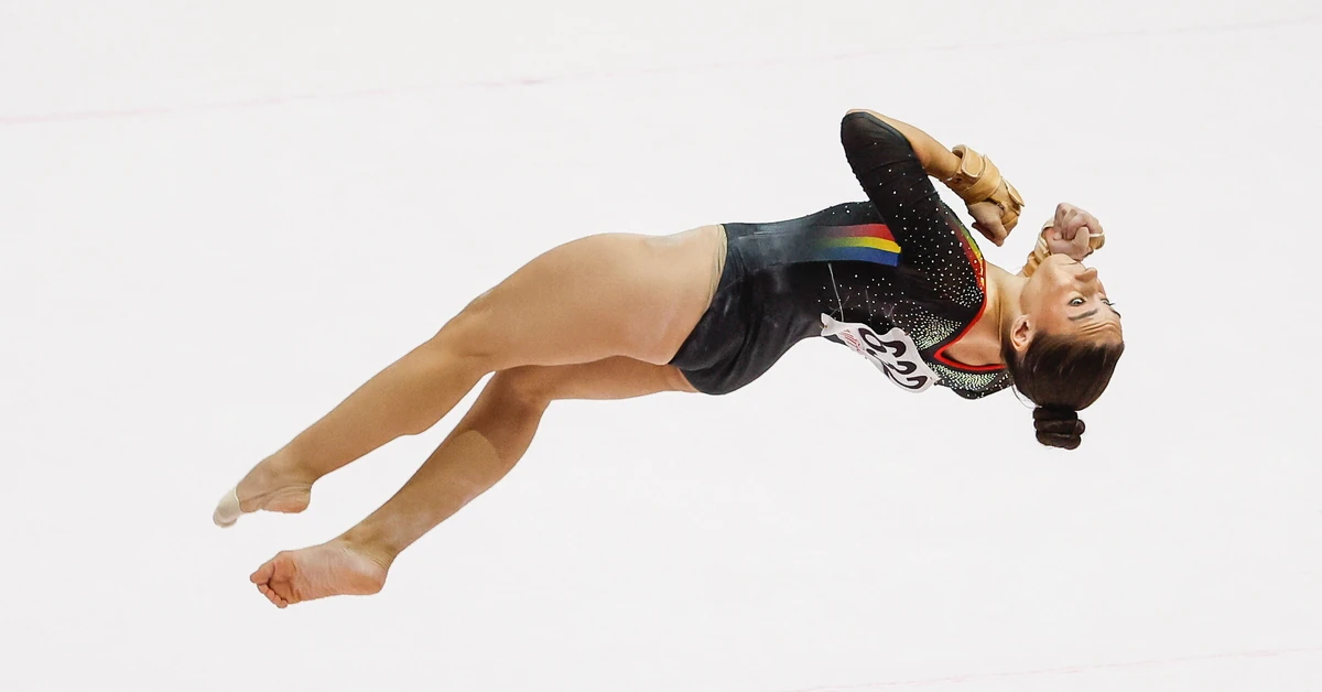 Te dziewczyny są z gumy i zaprzeczają grawitacji [FOTO]