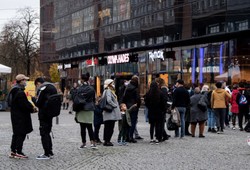 Niemiecki rząd wprowadza "lockdown w wersji light"