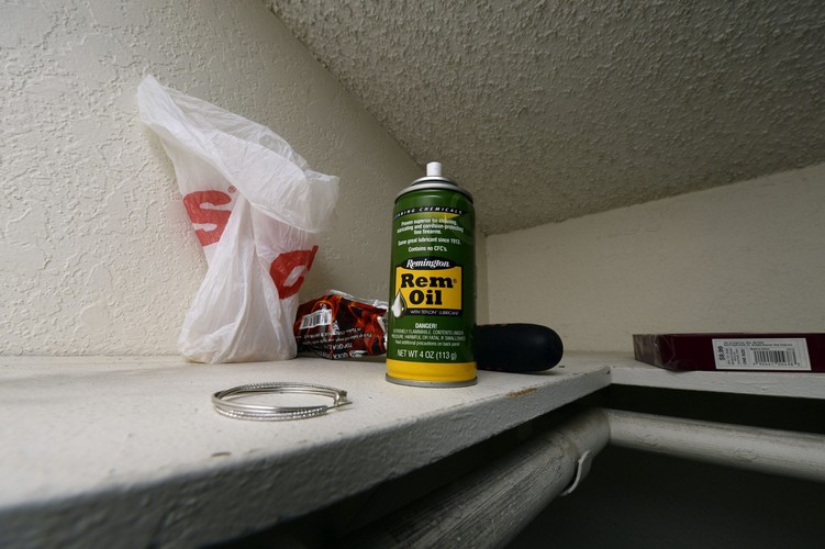 Wnętrze mieszkania zabójców z San Bernardino