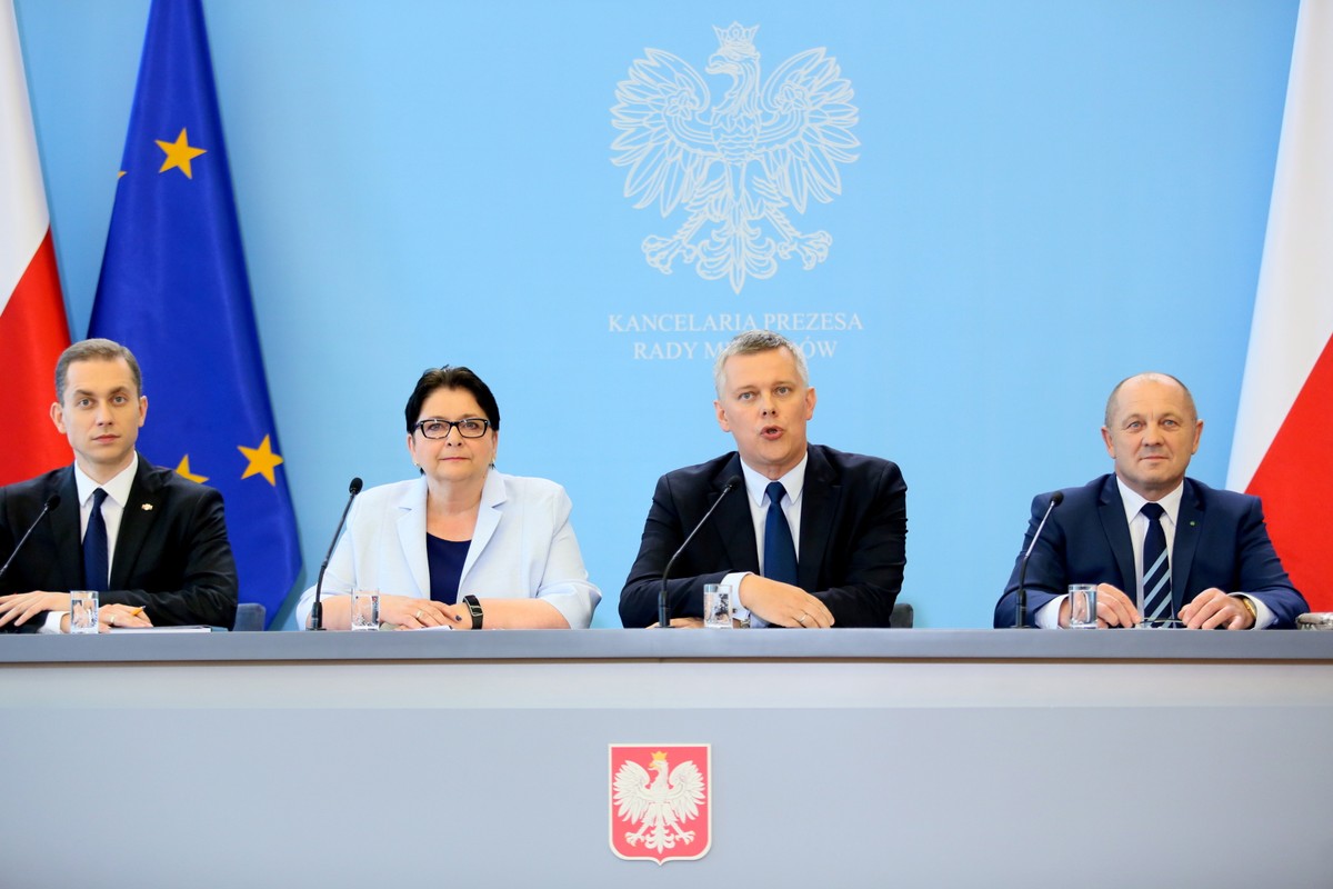 Tomasz Siemoniak, Teresa Piotrowska, Marek Sawicki i Cezary Tomczyk 