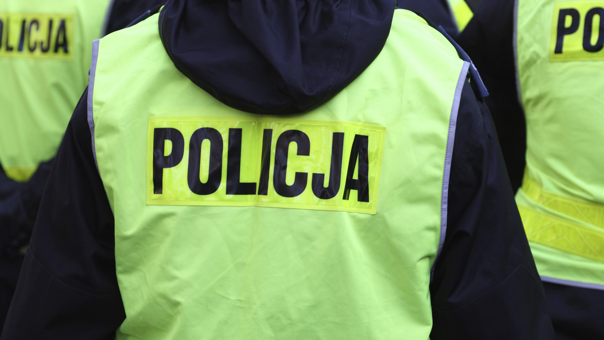 Policyjne szefostwo planuje wzmocnić jednostkę walczącą z najgroźniejszymi przestępcami i odchudzić Komendę Główną - ustaliła "Rzeczpospolita".