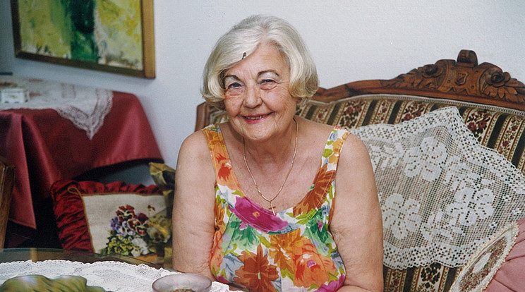 Lux Elvira 77 évesen hunyt el / Fotó: RAS-Archívum