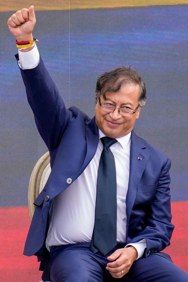 Gustavo Petro, inauguracija