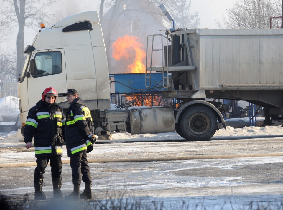 KĄTY WROCŁĄWSKIE POŻAR ZBIORNIKA GAZU