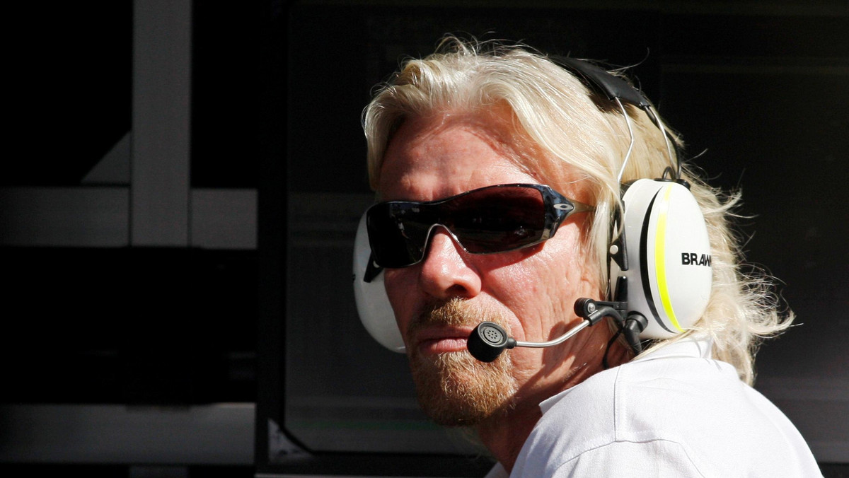 Formuła 1 przechodzi kryzys, ale chyba nie aż tak duży, jak sądzi miliarder Richard Branson. Właściciel teamu Virgin Racing powiedział, że za pięć lat większą popularnością będą się cieszyły wyścigi Formuły E, czyli bolidów napędzanych silnikami elektrycznymi.