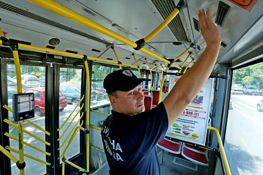 Prvo se proverava da li rade klima-uređaji