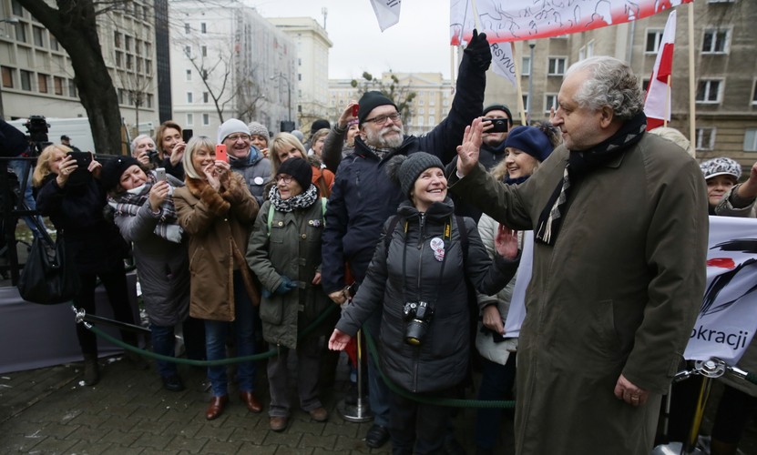 WŁADYSŁAW BARTOSZEWSKI UHONOROWANY W WARSZAWIE