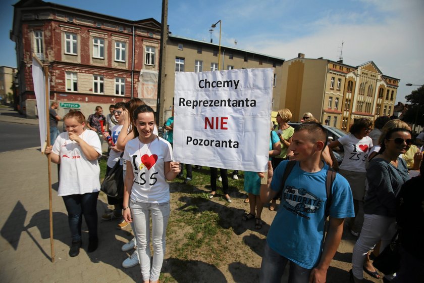 Rodzice kontra Starosta. Chcą innego dyrektora