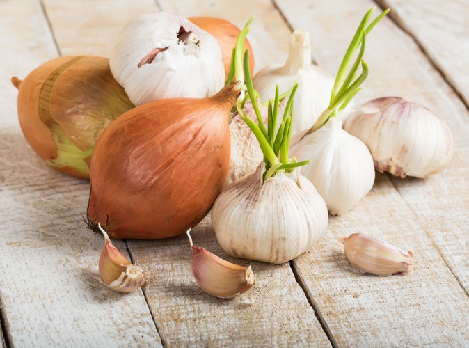 8. Oczyszcza od środka