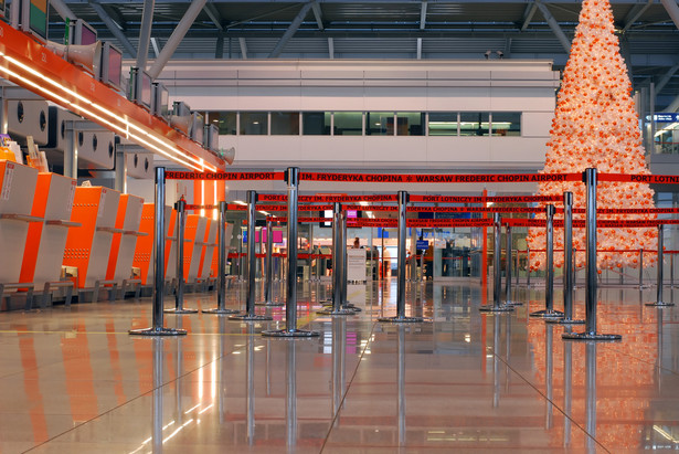 Lotnisko chopina w Warszawie - Terminal 2.