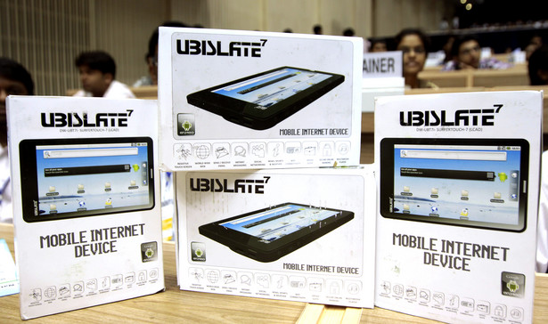 Tablet Aakash - prezentacja produktu w New Delphi w Indiach (3)