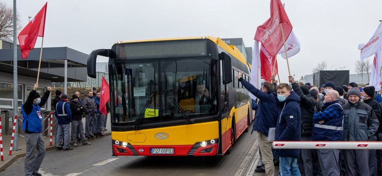 Strajk generalny w Solarisie. "Zaprzestano produkcji autobusów"