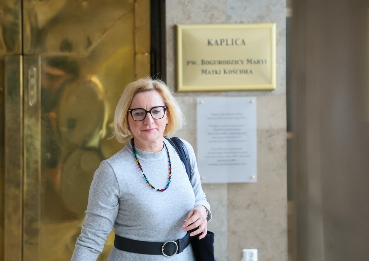 Ile zarabia przewodniczący KRRiT? Jawność wynagrodzeń wciąż budzi emocje
