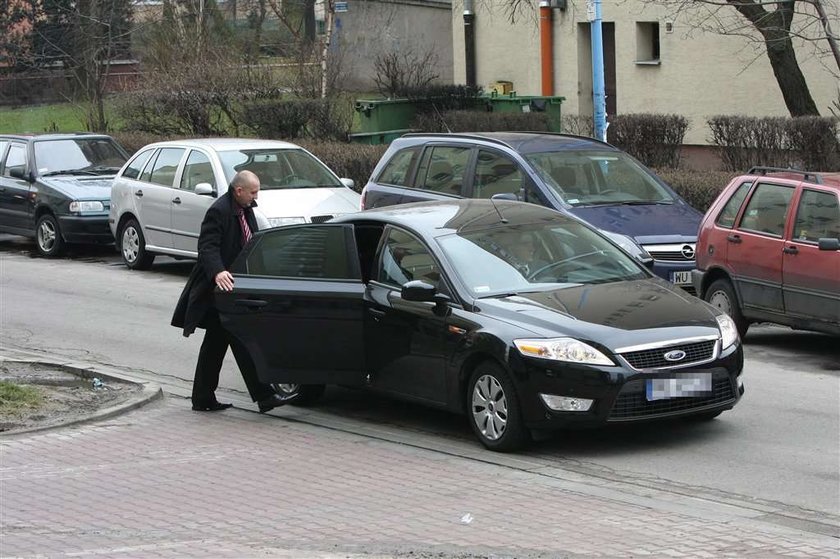 Jacek Paszkiewicz wyszedl z domu i pojechal do centrali NFZ