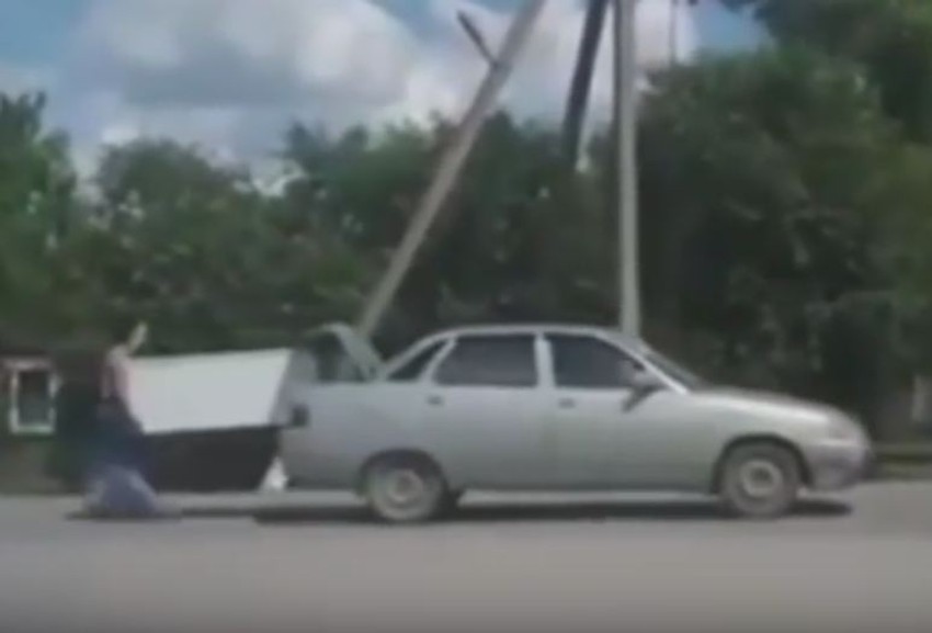 "Kelnika" nosi frižider