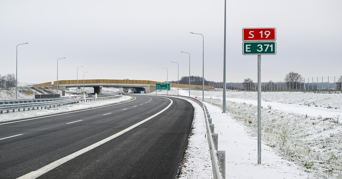 -nieg-i-wiatr-do-80-km-h-wszystkie-drogi-krajowe-przejezdne