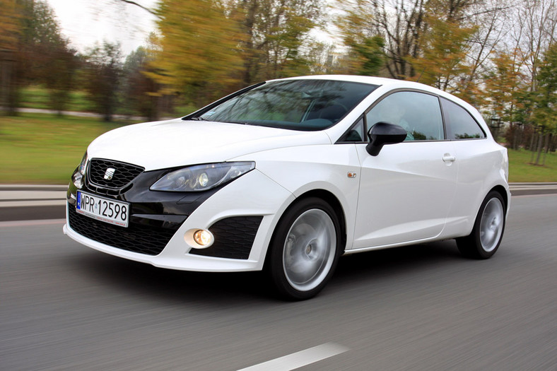 Seat Ibiza Bocanegra: Cupra  z czarnym "dziobem"