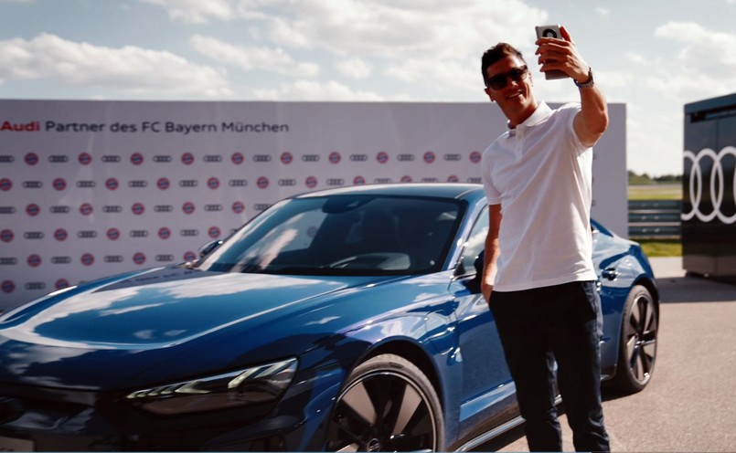 Robert Lewandowski ma nowy samochód. To elektryczne Audi