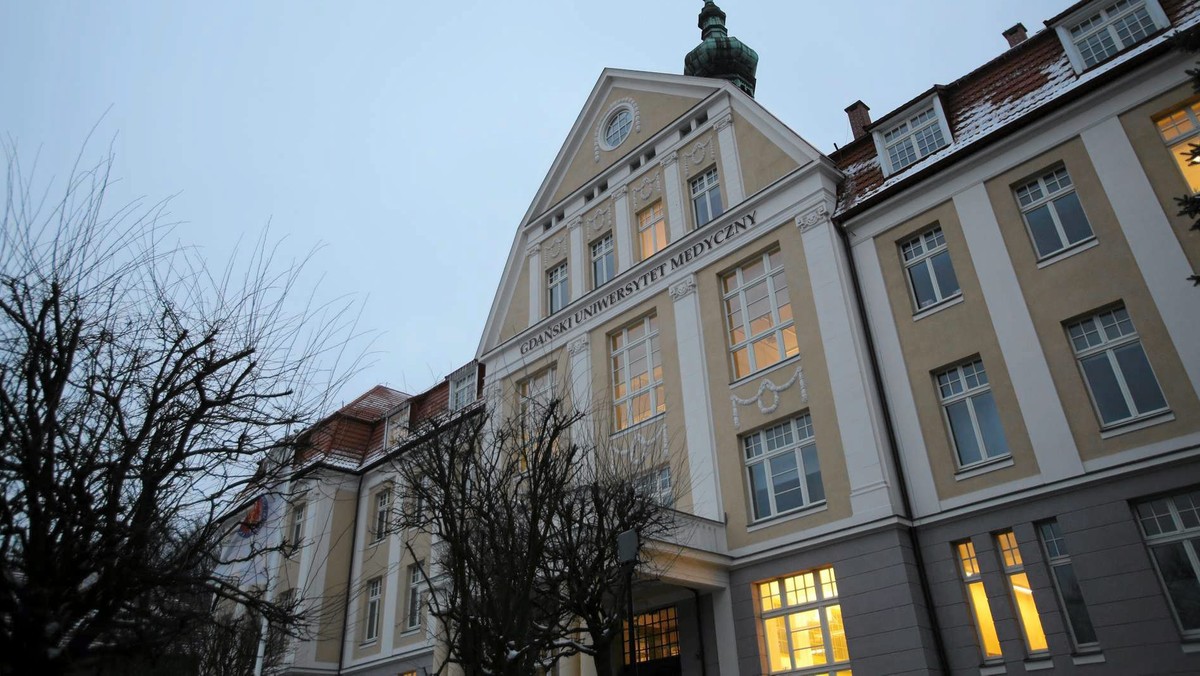 Prof. Abass Alavi, jeden ze światowych pionierów pozytonowej tomografii emisyjnej (PET) - został doktorem honoris causa Gdańskiego Uniwersytetu Medycznego. Naukowiec powszechnie jest uznawany za najwybitniejszego z żyjących specjalistów medycyny nuklearnej na świecie.