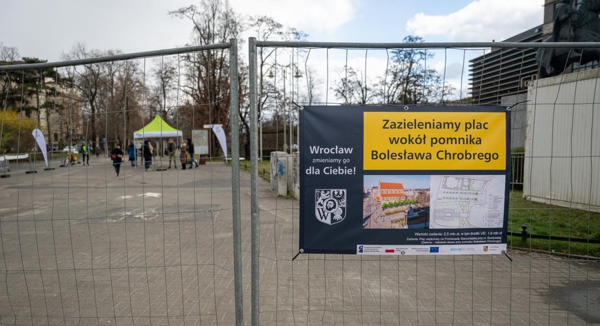 Przy pomniku Chrobrego ruszyła inwestycja
