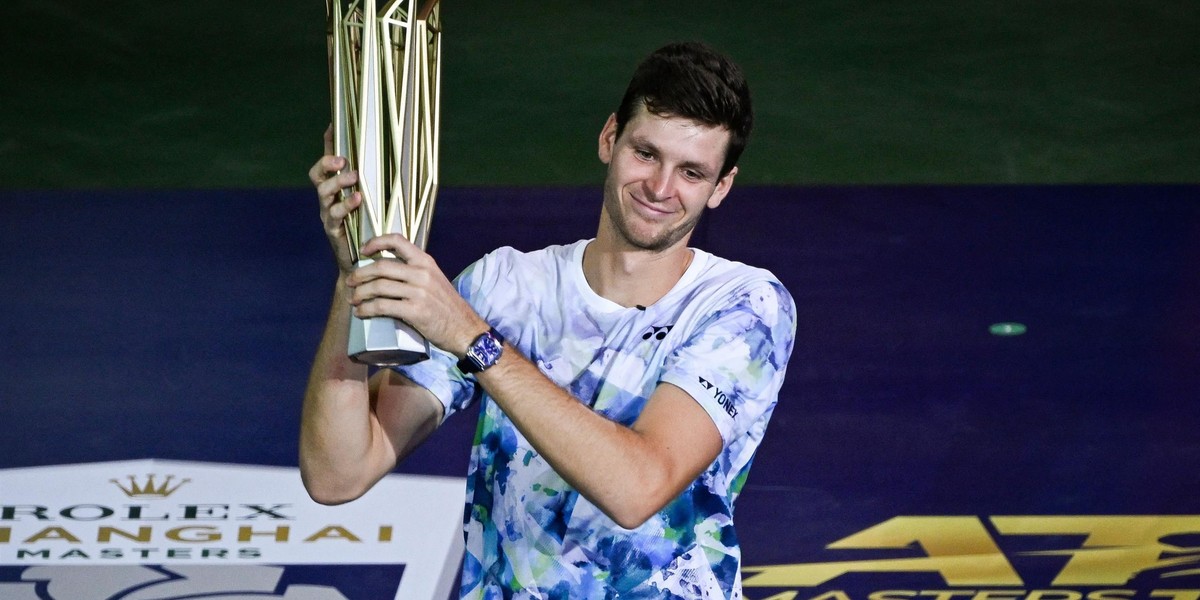 Wygrywając w Szanghaju Hubert Hurkacz wrócił do walki o ATP Finals.