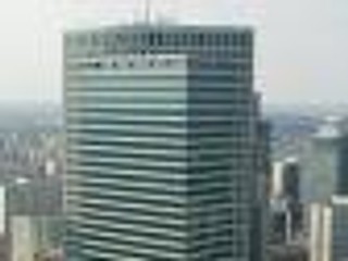 Niemiecki gigant ubezpieczeniowy kupił wieżowiec w centrum Warszawy za 210 mln euro