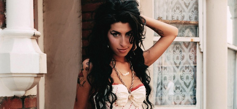 Świat mody wspomina Amy Winehouse