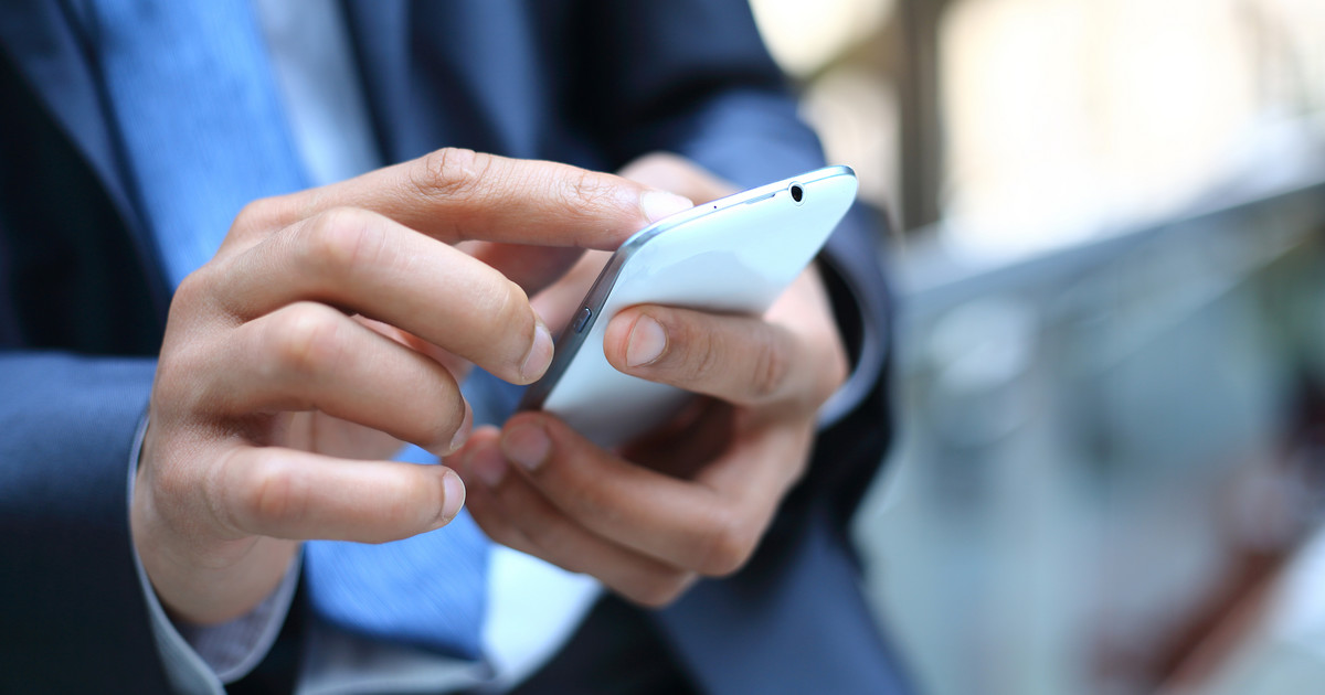 Telefon dzwoni, a rano nie ma śladu po połączeniach. Nowy sposób oszustów