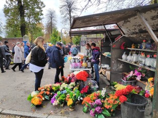 Ekspert nie ma wątpliwości: te znicze powinny zostać wycofane ze sprzedaży