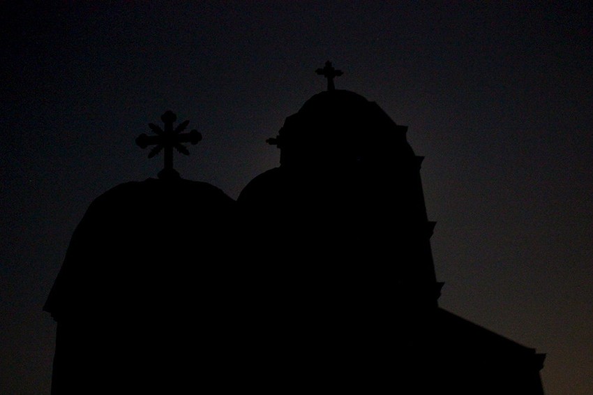 Batajnica u mraku Foto: M.Beljan