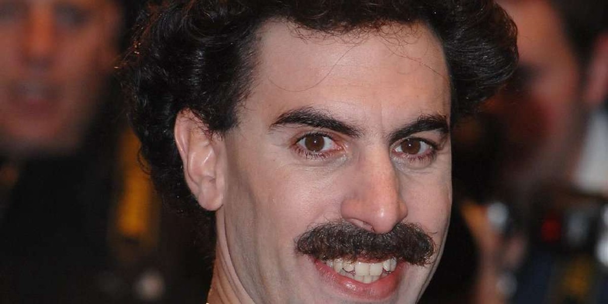 O nie! Borat jako Freddie Mercury