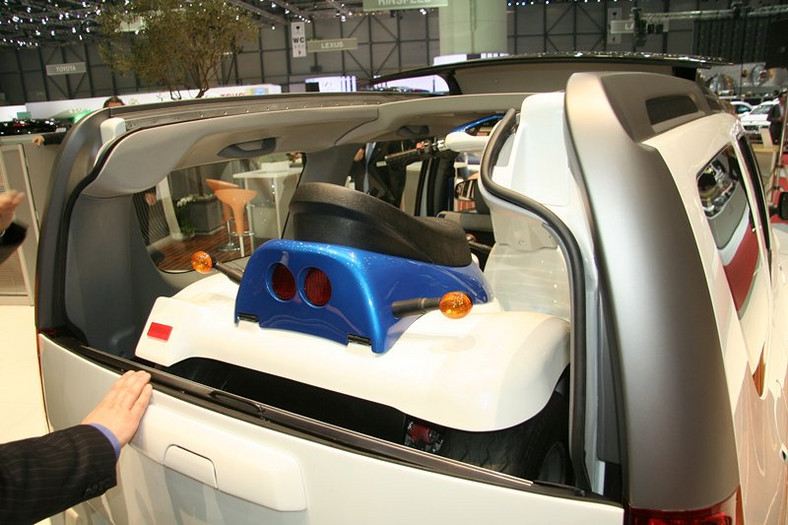 Genewa 2007: kolejne samochody w fotogalerii