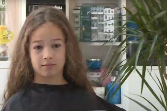 (VIDEO) HUMANOST NE ZNA ZA GODINE Magdalena Miličić donirala kosu deci oboleloj od malignih bolesti