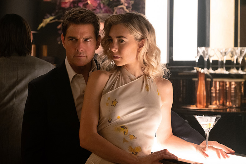 Tom Cruise jako Ethan Hunt i Vanessa Kirby jako Biała Wdowa w filmie "Mission: Impossible - Fallout" (2018)
