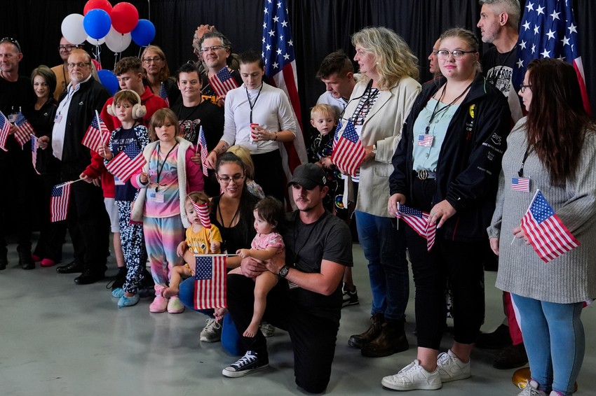 Sleteo avion sa prvom grupom belaca iz JAR