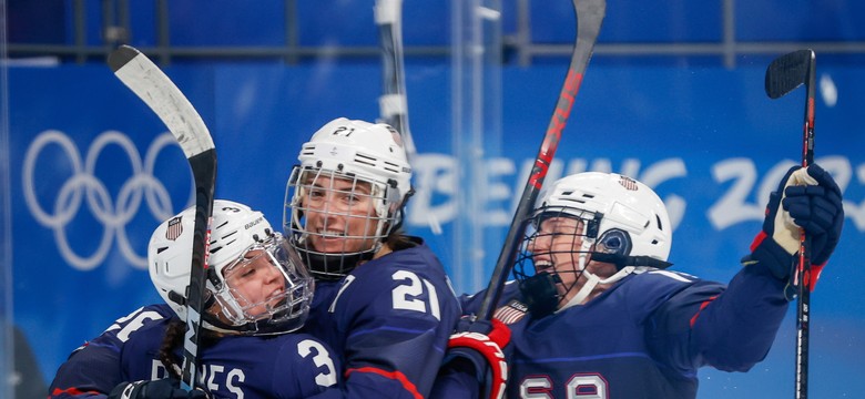 Hokeistki USA rywalkami Kanadyjek w finale olimpijskiego turnieju