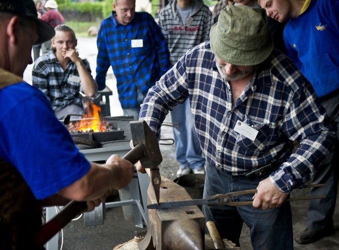 Kowale dziś przerzucili się z rzemiosła na sztukę