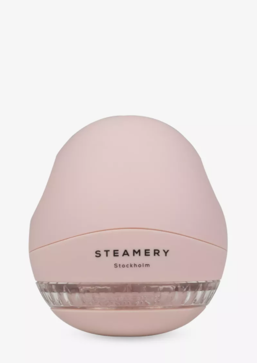 Rasoir pour textile «Pilo» en rose, environ 50 francs, de Steamery, via Globus. 