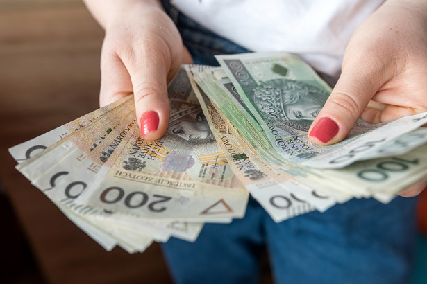 Zakaz płacenia gotówką powyżej 10 tys. euro zostanie wprowadzony