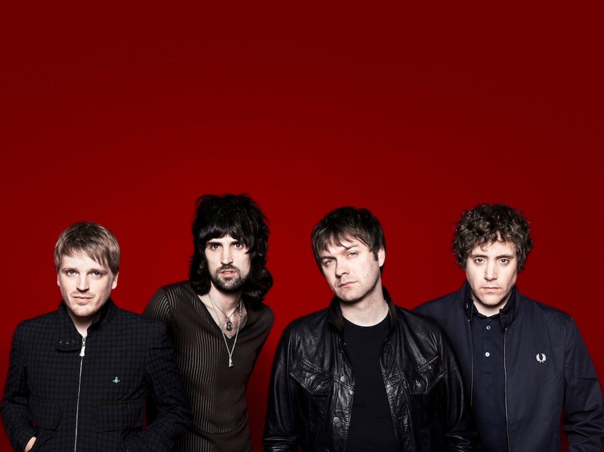 Muzycy Kasabian robią dowcipy i grają w ping-ponga
