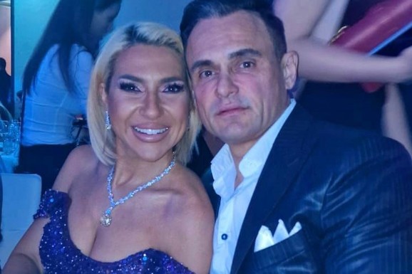 Jovana Jeremić u vezi sa Tigrom, A ZBOG DRAGANOVOG POTEZA SVI MISLE DA MU NIJE SVEJEDNO: Mreže se usijale, svi čekaju voditeljkinu reakciju