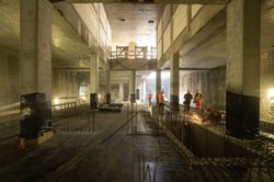 Budowa linii metra M2 na Bemowie. Nowe stacje rosną w oczach [ZDJĘCIA]