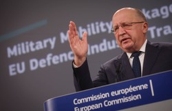 Unia chce "wojskowej strefy Schengen". "Piechota wygrywa bitwy, logistyka wygrywa wojny"